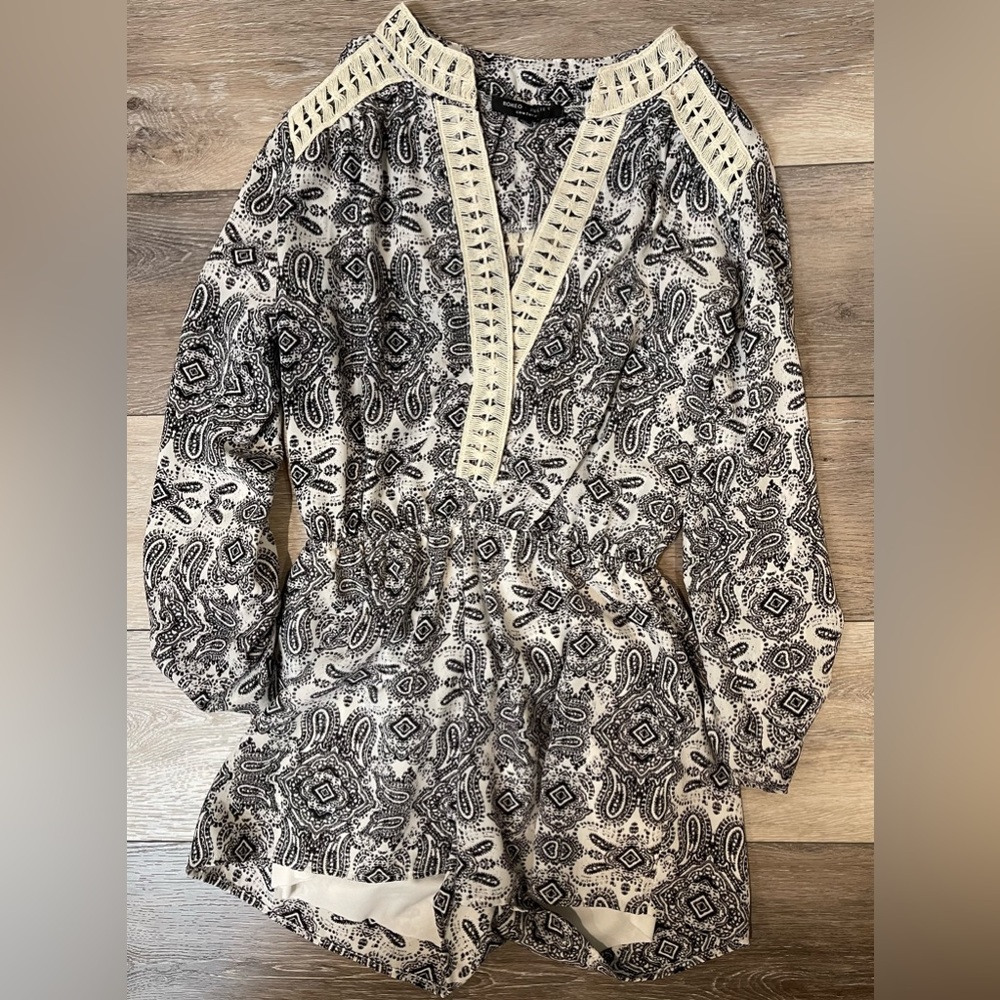Shorts Romper With Trim, Size Small
